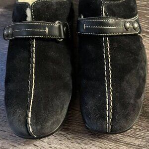 Cole Haan Waterproof Black Suede Fur-Lined Slip-On Mules Clogs Women's Size 9